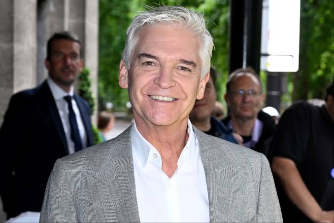 phillip schofield:Biography, Age, Height, Net Worth, Nationality, Ethnicity,why is he cast away