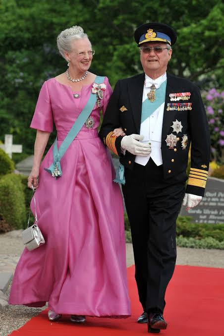 Denmark Queen Margrethe:Biography, Husband, Family, Age, Height, Net Worth, Nationality, Ethnicity, Discharge from The Hospital